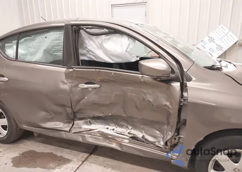 2016 Nissan Versa 1.6 S/1.6 S+/1.6 Sl/1.6 Sv из США, поврежденный, VIN 3N1CN7AP3GL820821